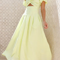 WW | Rosiedress Puffärmel Twist-Front Cut-Out Schwung Maxi-Kleid