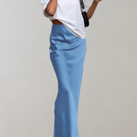 WW - Elegante Satin Schwarz Trompete