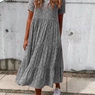 WW | Kurzarmkleid mit Blumenmuster