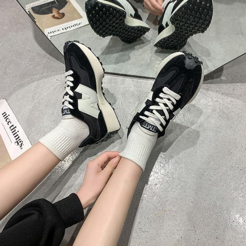 WW | Schicke Sportschuhe für Damen