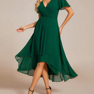 WW | Kleid mit V-Ausschnitt und Rüschenärmeln