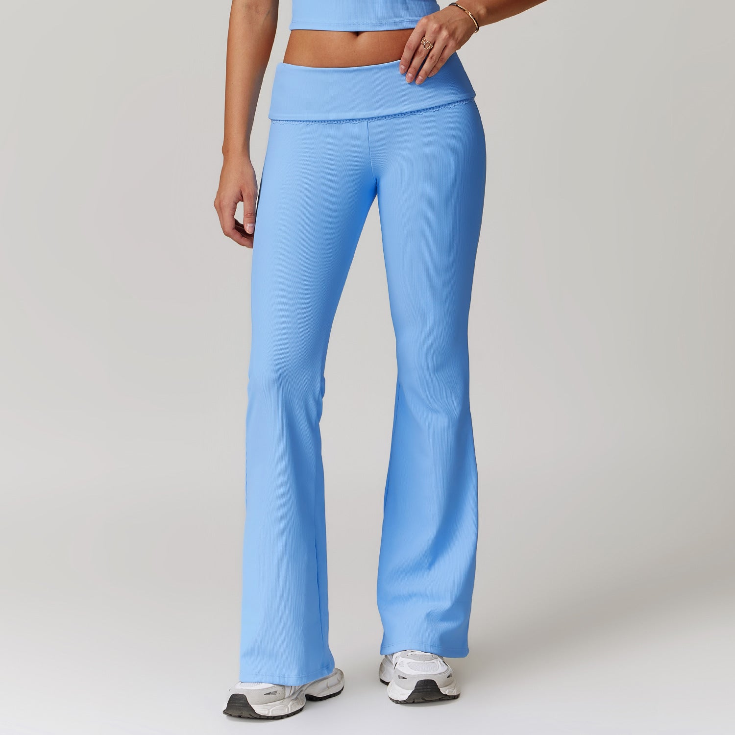 WW | Sophistizierte Fitness Enganliegende Flare Yoga-Hose