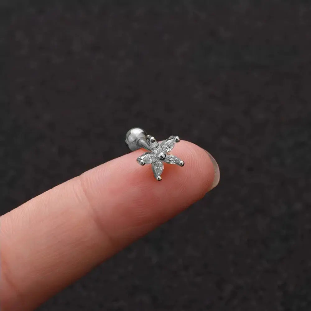 WW | Blum Kreuz Tragus Piercing Ohrringe