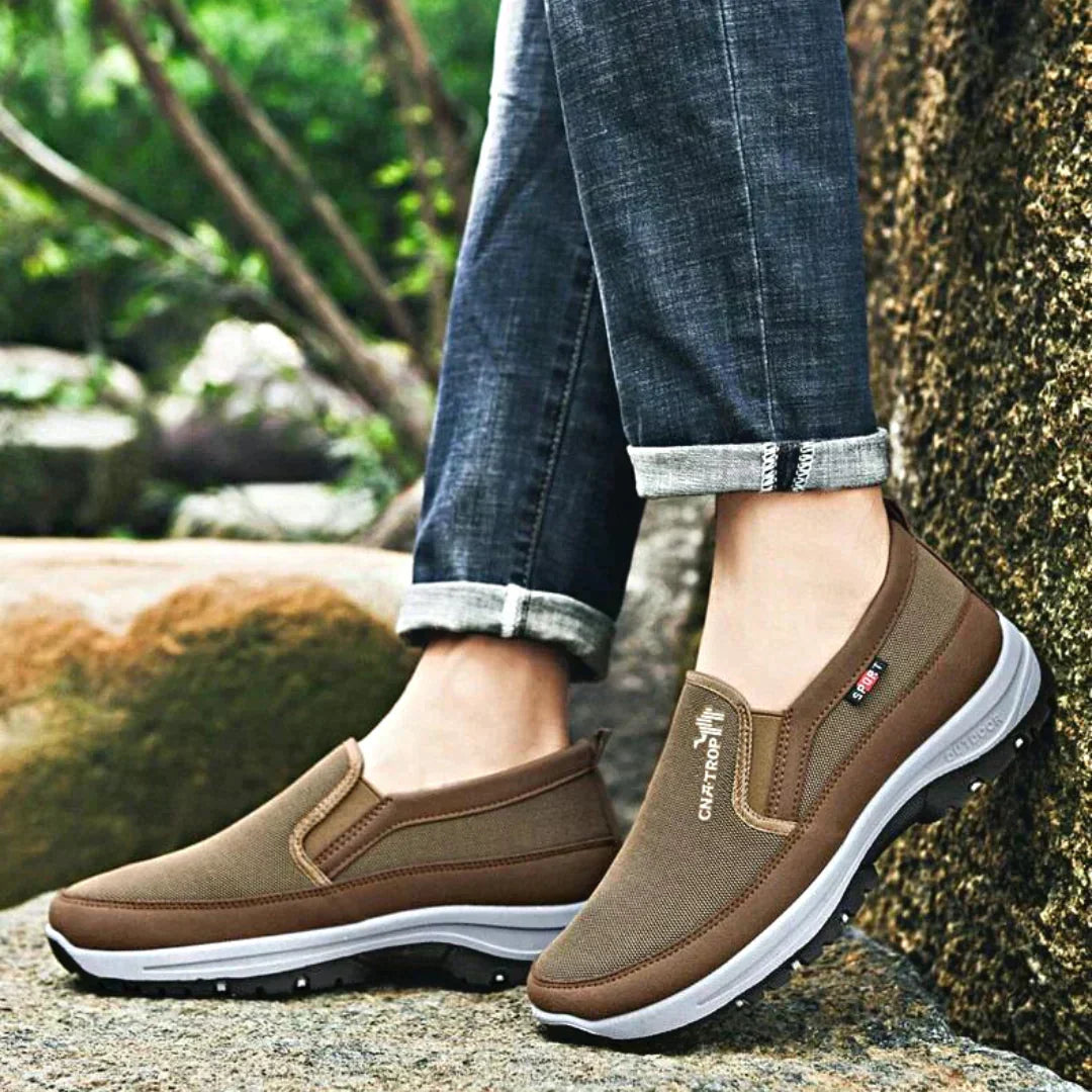W&W Mode | Orthopädische Wanderschuhe für Herren | Robuste und bequeme Outdoor-Schuhe