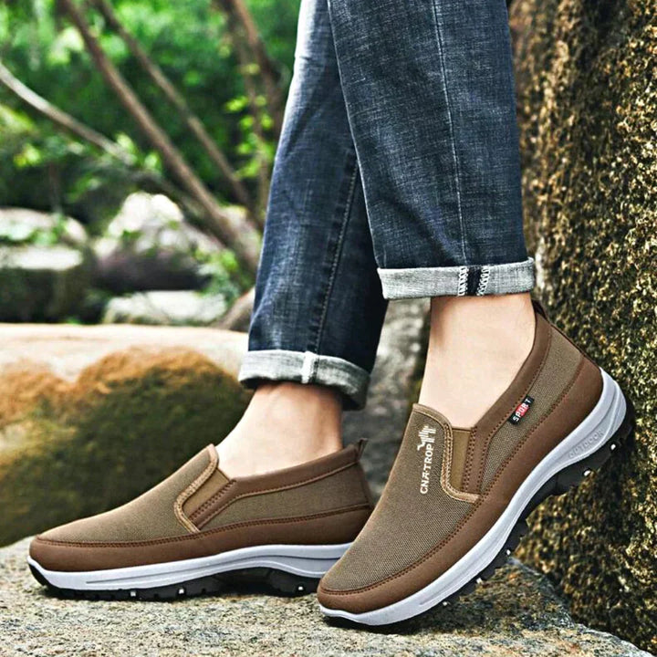 W&W Mode | Orthopädische Wanderschuhe für Herren | Robuste und bequeme Outdoor-Schuhe