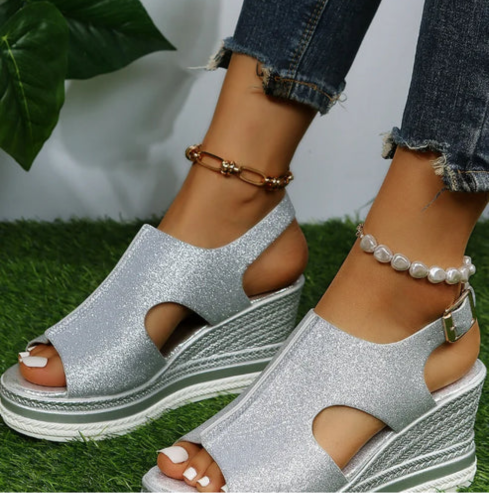 WW | Schicke Glitzer Wedge Sandalen