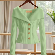 WW | Gestrickte Kurze Strickjacke