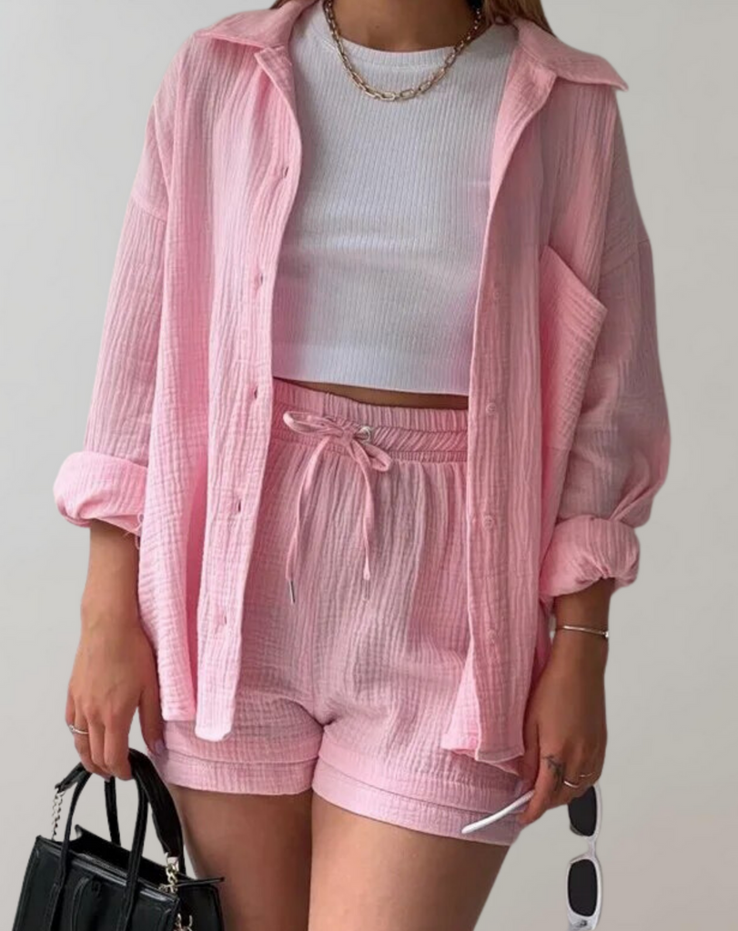 WW | Umlegekragen Und Shorts