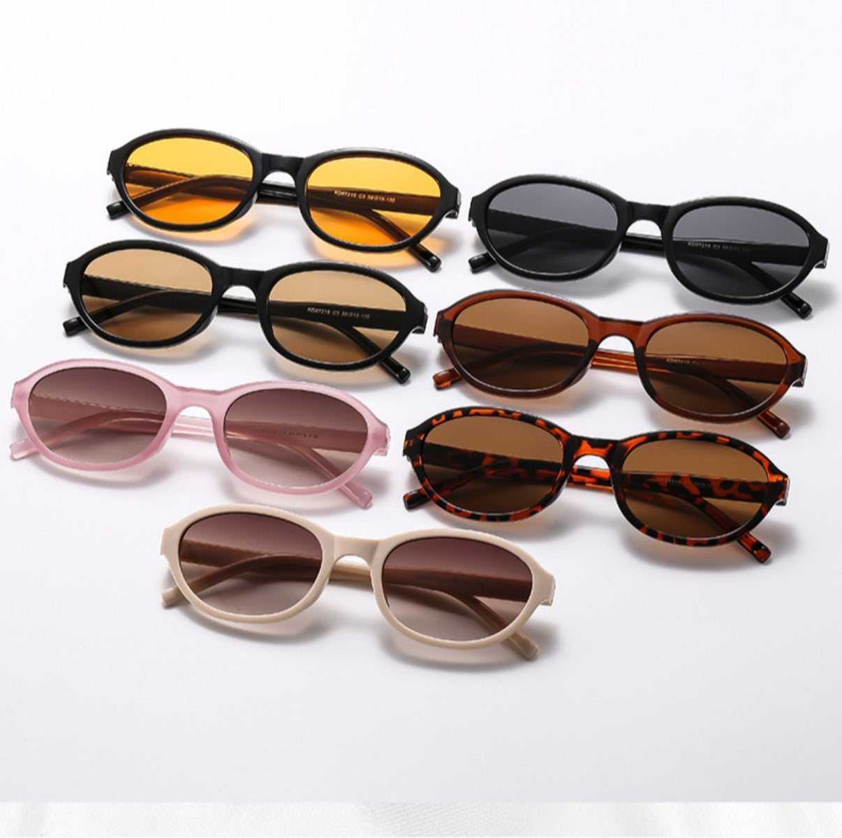 W&W | Ovale Sonnenbrille mit kleinem Rahmen