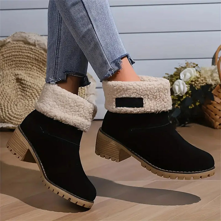 W&W Mode | Schneestiefel Mit Einem Klobigen Absatz Und Mittelhoher Sohle
