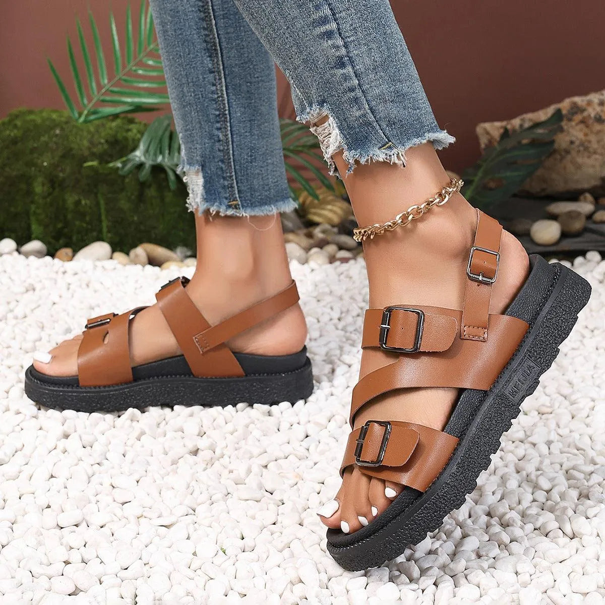 WW | Damen sandals with thick sole casual