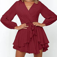 GWEN - Kleid mit V-Ausschnitt und Laternenärmeln