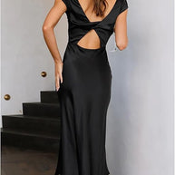 W&W - Elegantes Slik-Kleid