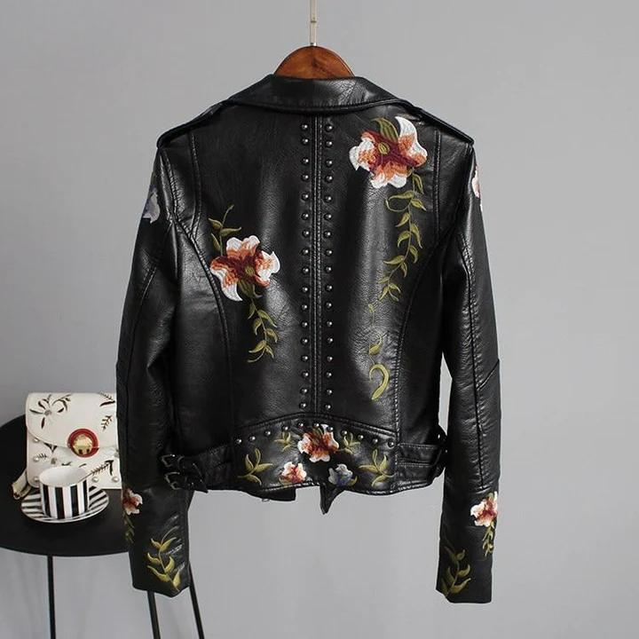 WW | Lederjacke - Everlasting Chic -Zeitlose Eleganz und Stil für Damen