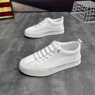 WW | Niedrige Sneaker für Herren aus Kunstleder