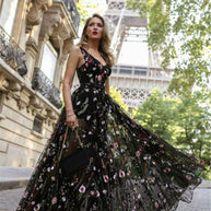WW | Fabulous Ärmelloses besticktes Kleid