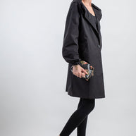 Wasserfeste Windjacke mit Kapuze in Übergröße Regenjacke