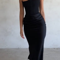 Kleid mit Satinrock | Lasse jeden ein Blick auf dich werfen