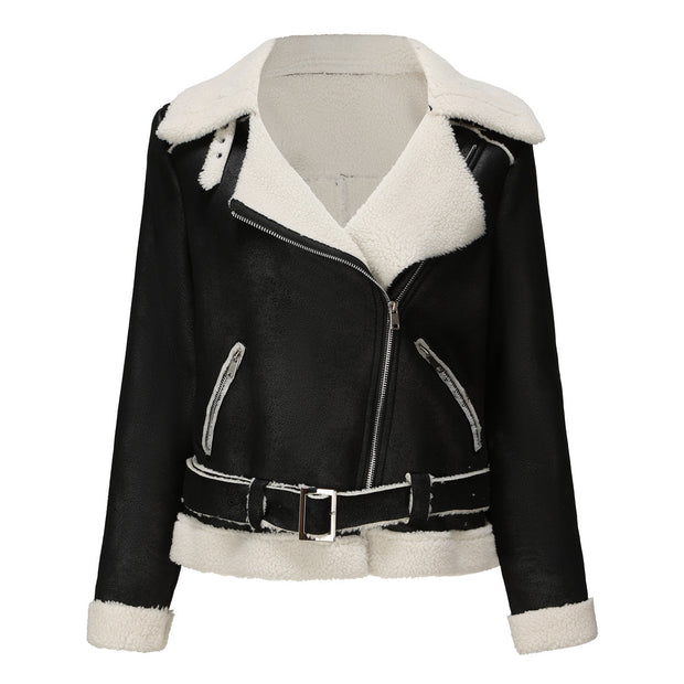 WW | Winterjacke aus Kunstwildleder mit Fell und Gürtel