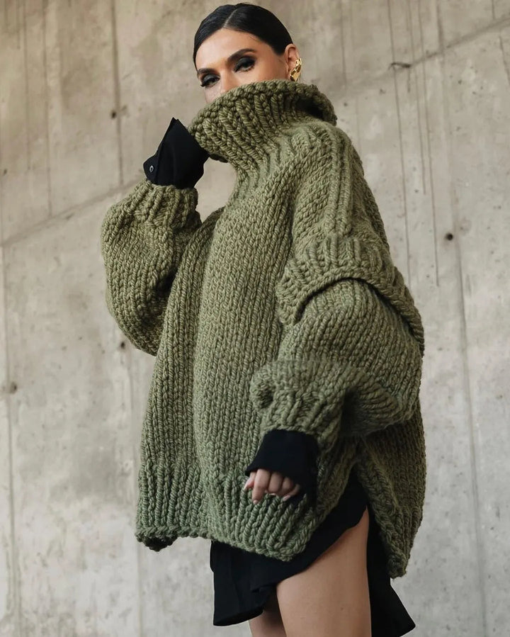 Pullover mit Strickstruktur und Rollkragen in Übergröße