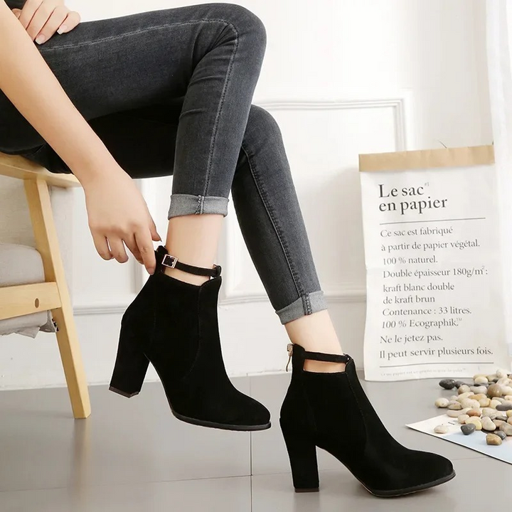 W&W Mode | Stiefel mit hohem Blockabsatz für Frauen