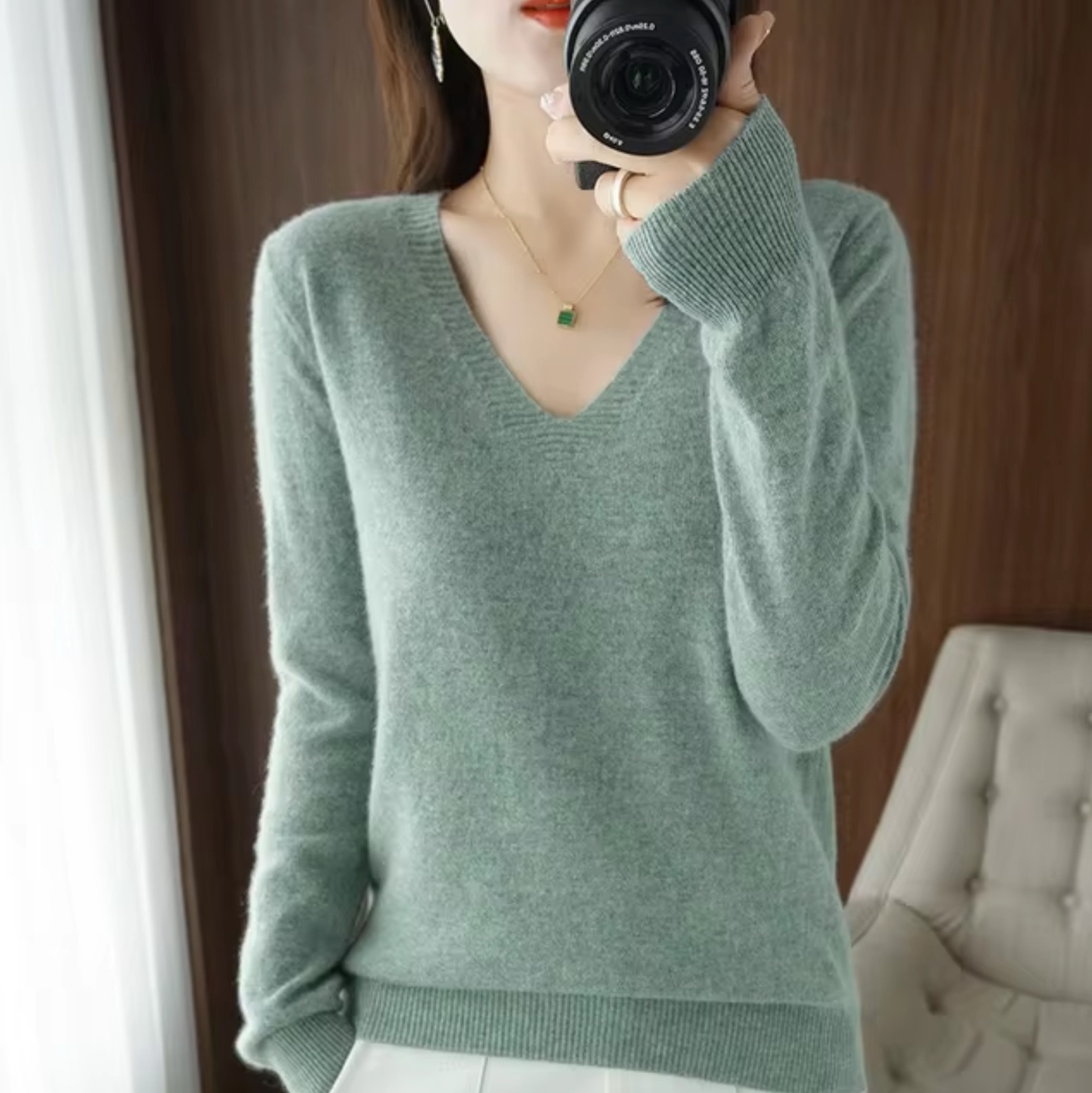 WW | V-Ausschnitt Strickpullover