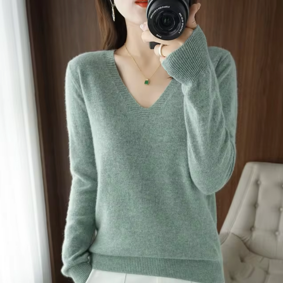 WW | V-Ausschnitt Strickpullover
