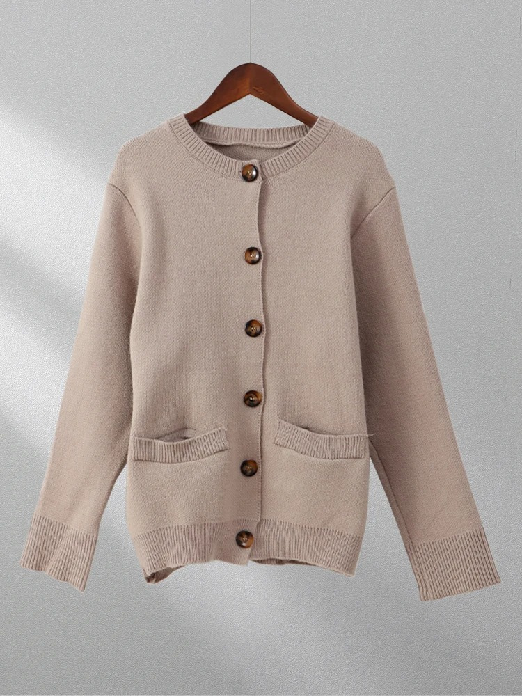 WW | Elegante Strickjacke Damen Mit Knöpfen, Weiches Feinstrickmaterial