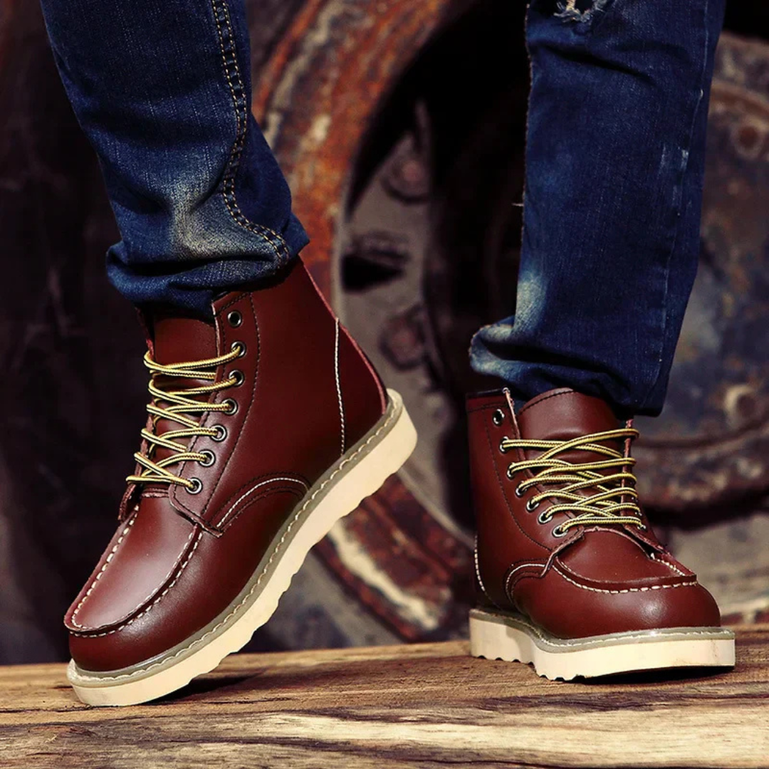 Damenstiefel im Vintage-Stil mit Schnallen und rutschfester Gummisohle