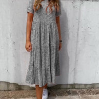 WW | Kurzarmkleid mit Blumenmuster
