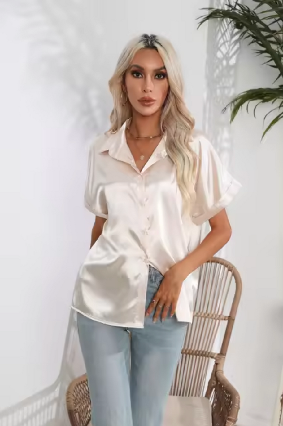 WW | Satinbluse mit Kurzen Ärmeln