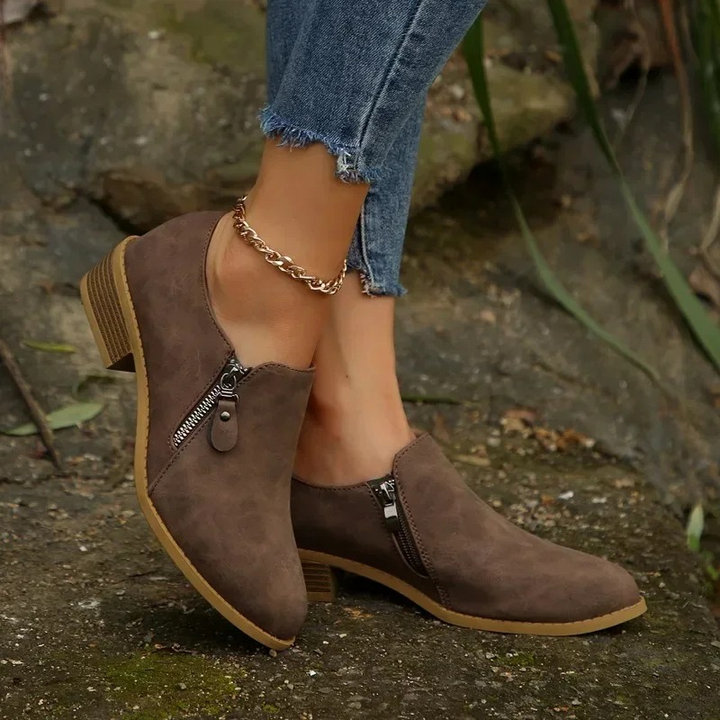 W&W Mode | Bequeme Slip on Stiefeletten mit Fester Sohle Damen Stiefeletten