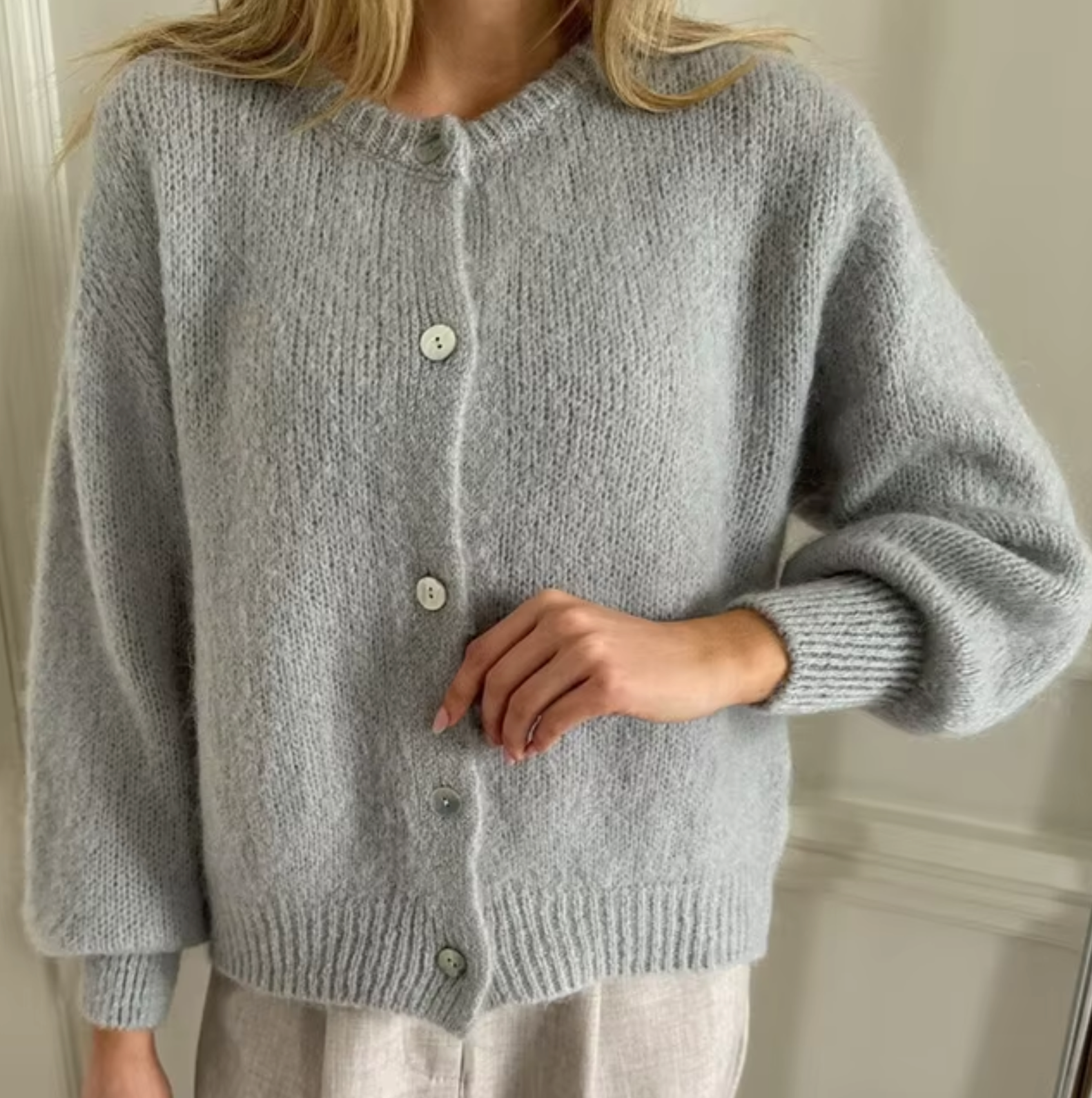 WW – Gebreid vest met knoopsluiting