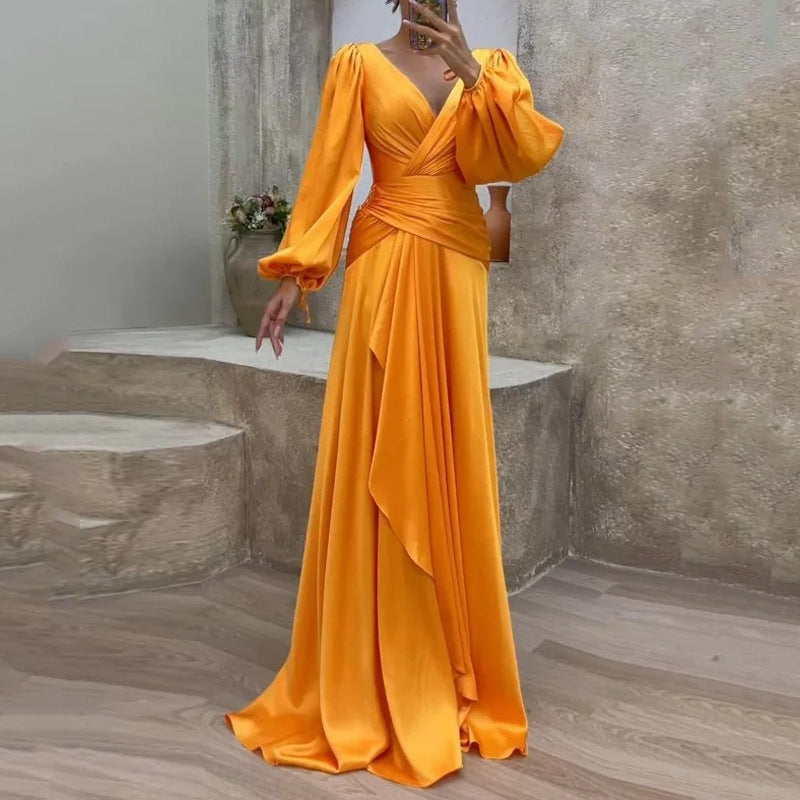 Damen-Plisseekleid mit hoher Taille und langen Ärmeln