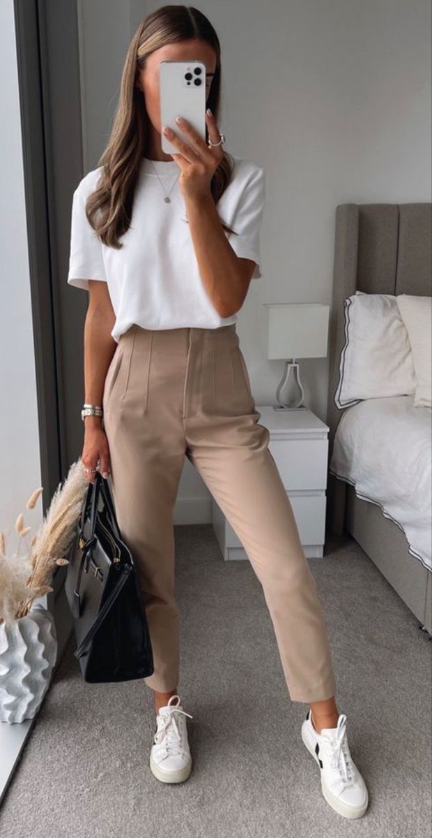Damenhose mit bequemer Passform für Büro und Alltag