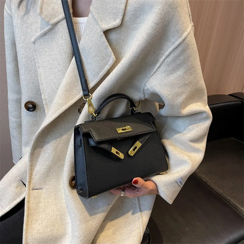 WW | Zeitlose Und Klassische Handtasche Mit Riemen