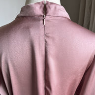 WW Elegant Satin Gebundenes Kleid