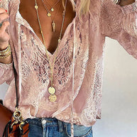 WW - Exklusive Bluse mit Spitzenverzierungen