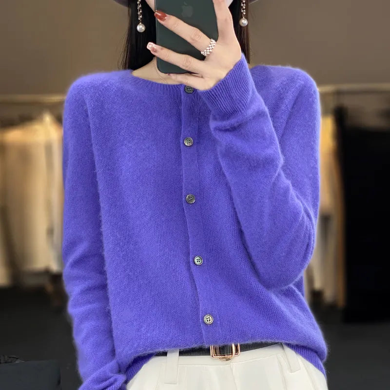 WW | Klassische Wollstrickjacke