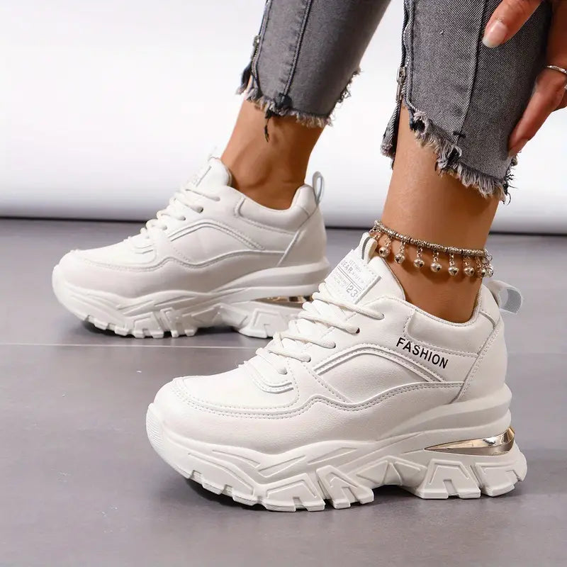 WW | Moderne, Massive Sportschuhe mit Verstellbarer Höhe