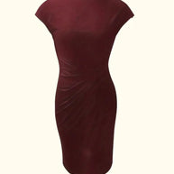 WW | Stilvolles Schmales Kleid Mit Rundhalsausschnitt