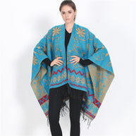Damen eleganter Poncho mit frischem floralem Design und fransigen Kanten WW