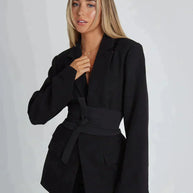 WW - Eleganter Blazer mit Gürtel für den modernen Look