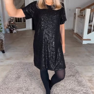 WW | Kurzarmkleid mit Rundhalsausschnitt und Pailletten