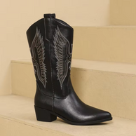 – Cowgirlstiefel aus Leder