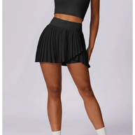 Sportlicher Faltenrock