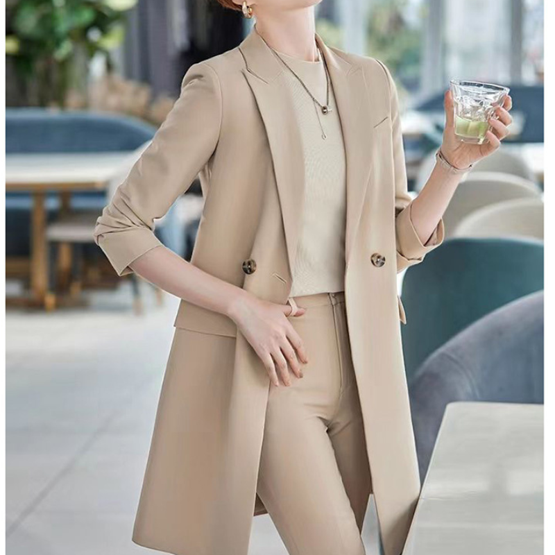 WW | Eleganter Langer Damenblazer mit Klappentaschen und Reverskragen