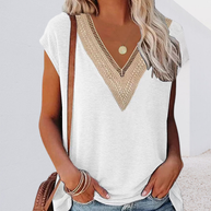 WW | T-Shirt mit V-Ausschnitt und Spitze