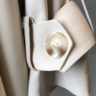 – Mittellanger Trenchcoat