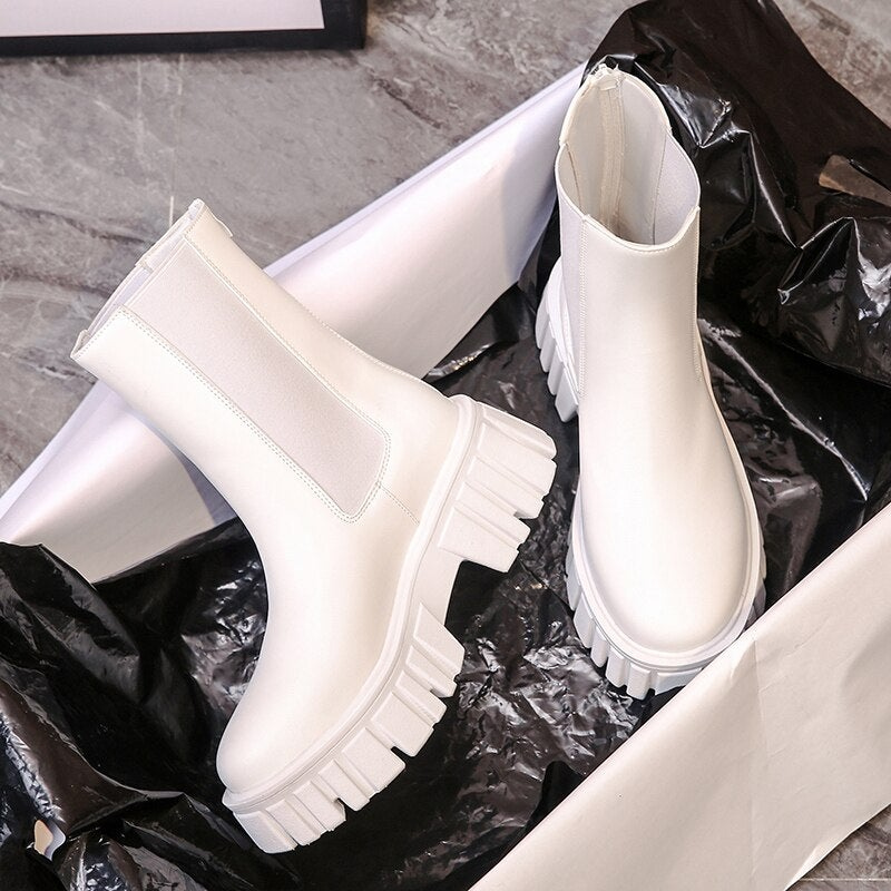W&W Mode | Damen Stiefel Modische Plateaustiefel Mit Slip on Design, Alltagstauglich